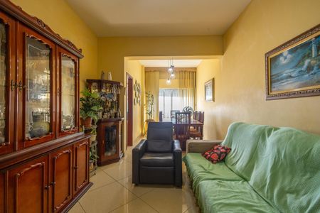Apartamento à venda com 96m², 3 quartos e 1 vaga Apartamento à venda com 96m², 3 quartos e 1 vagaSala