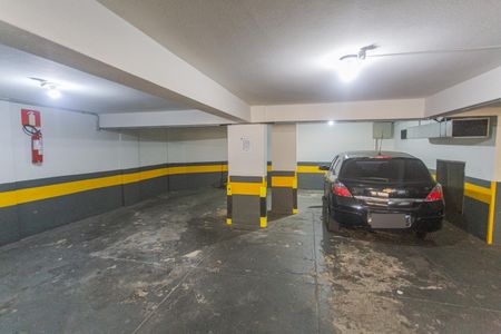 Apartamento para alugar com 250m², 4 quartos e 1 vaga Apartamento para alugar com 250m², 4 quartos e 1 vagaGaragem
