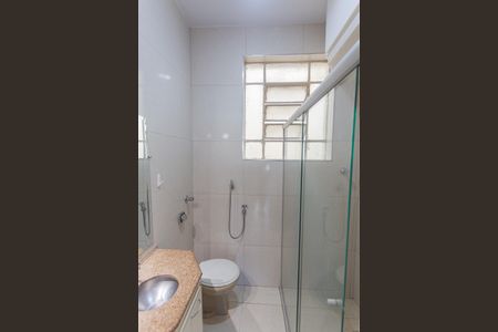Apartamento para alugar com 250m², 4 quartos e 1 vaga Apartamento para alugar com 250m², 4 quartos e 1 vagaBanheiro da Suíte 1