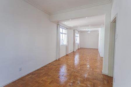 Apartamento para alugar com 250m², 4 quartos e 1 vaga Apartamento para alugar com 250m², 4 quartos e 1 vagaSala