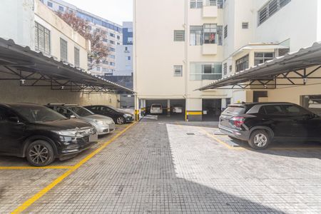 Apartamento para alugar com 250m², 4 quartos e 1 vaga Apartamento para alugar com 250m², 4 quartos e 1 vagaGaragem