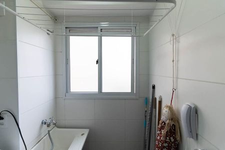 Apartamento à venda com 40m², 2 quartos e sem vaga Apartamento à venda com 40m², 2 quartos e sem vagaLavanderia