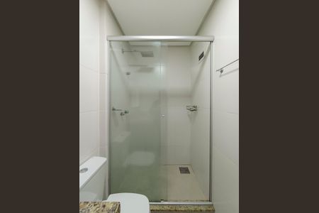 Apartamento à venda com 75m², 2 quartos e 2 vagasBanheiro Suíte