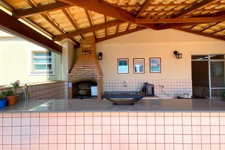 Apartamento à venda com 140m², 3 quartos e 2 vagas Apartamento à venda com 140m², 3 quartos e 2 vagasÁrea comum - Churrasqueira