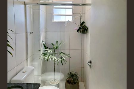 Apartamento à venda com 140m², 3 quartos e 2 vagas Apartamento à venda com 140m², 3 quartos e 2 vagasBanheiro Social