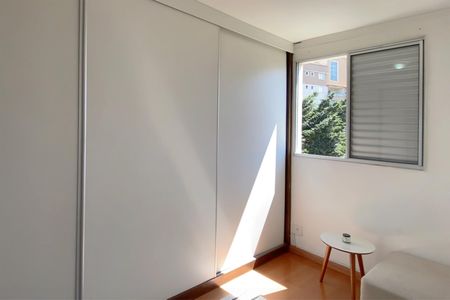 Apartamento à venda com 140m², 3 quartos e 2 vagas Apartamento à venda com 140m², 3 quartos e 2 vagasSuíte