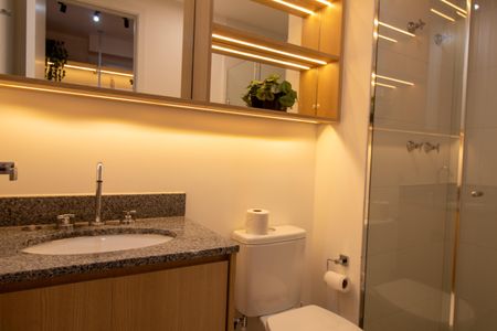 Banheiro de kitnet/studio à venda com 1 quarto, 23m² em Cidade Monções, São Paulo