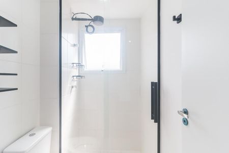 Studio para alugar com 26m², 1 quarto e 1 vaga Studio para alugar com 26m², 1 quarto e 1 vagaBanheiro