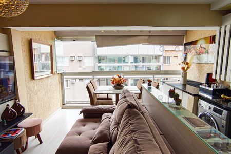 Apartamento à venda com 125m², 3 quartos e 2 vagasSala