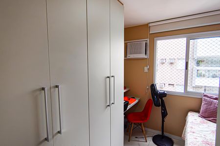 Quarto 1 de apartamento à venda com 3 quartos, 125m² em Taquara, Rio de Janeiro