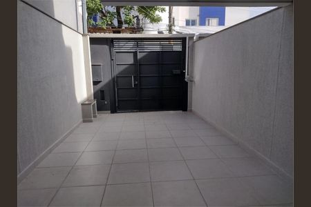 Casa à venda com 144m², 4 quartos e 2 vagas