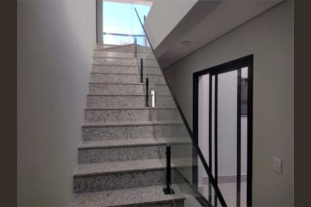 Casa à venda com 144m², 4 quartos e 2 vagas
