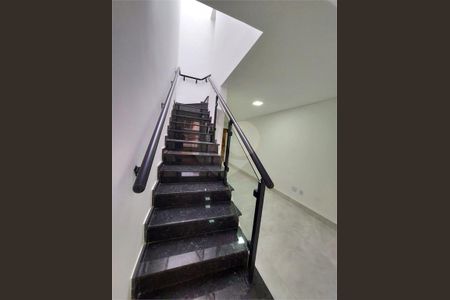 Casa à venda com 160m², 3 quartos e 4 vagas