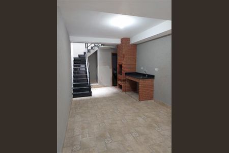 Casa à venda com 160m², 3 quartos e 4 vagas