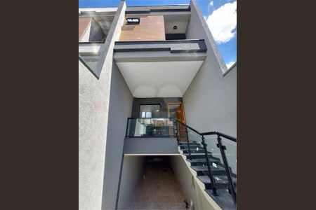 Casa à venda com 160m², 3 quartos e 4 vagas