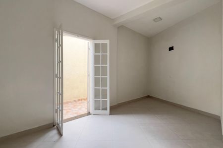 Quarto 1 de casa para alugar com 2 quartos, 70m² em Vila Herminia, Guarulhos
