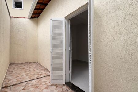 Varanda do Quarto 1 de casa para alugar com 2 quartos, 70m² em Vila Herminia, Guarulhos