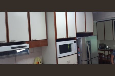 Casa à venda com 256m², 3 quartos e 10 vagas