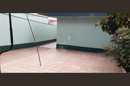 Casa à venda com 256m², 3 quartos e 10 vagas