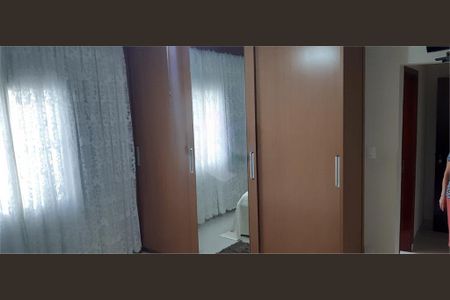 Casa à venda com 256m², 3 quartos e 10 vagas
