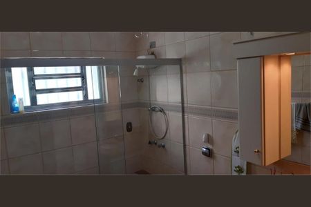 Casa à venda com 256m², 3 quartos e 10 vagas