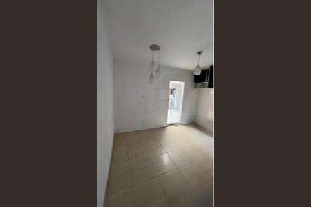 Cozinha de casa à venda com 2 quartos, 210m² em Vila Savieto, Jundiaí