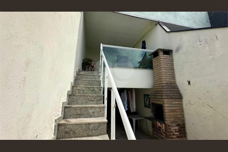 Casa à venda com 3 quartos, 166m² em Jardim Eliane, São Paulo