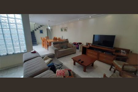 Casa à venda com 4 quartos, 220m² em Vila Lucia, São Paulo