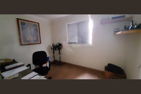 Casa à venda com 4 quartos, 220m² em Vila Lucia, São Paulo