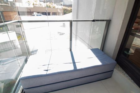 Studio para alugar com 31m², 1 quarto e sem vaga Studio para alugar com 31m², 1 quarto e sem vagaVaranda