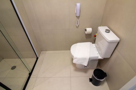 Studio para alugar com 31m², 1 quarto e sem vaga Studio para alugar com 31m², 1 quarto e sem vagaBanheiro