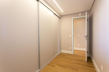 Apartamento à venda com 86m², 3 quartos e 2 vagasQuarto 3