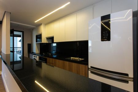 Apartamento à venda com 86m², 3 quartos e 2 vagasCozinha