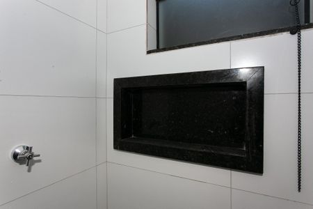 Apartamento à venda com 40m², 2 quartos e sem vaga Apartamento à venda com 40m², 2 quartos e sem vagaBanheiro