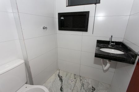 Apartamento à venda com 40m², 2 quartos e sem vaga Apartamento à venda com 40m², 2 quartos e sem vagaBanheiro