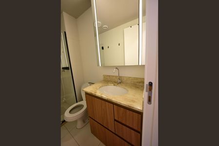 Banheiro de apartamento à venda com 2 quartos, 58m² em Setor Bela Vista, Goiânia