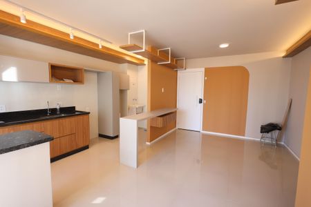 Sala/Cozinha de apartamento para alugar com 2 quartos, 58m² em Setor Bela Vista, Goiânia
