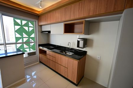 Cozinha de apartamento à venda com 2 quartos, 58m² em Setor Bela Vista, Goiânia