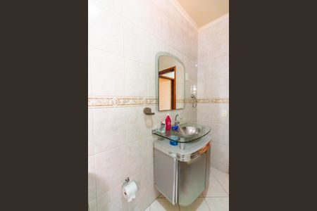 Casa à venda com 218m², 3 quartos e 2 vagas Casa à venda com 218m², 3 quartos e 2 vagasBanheiro da Suíte