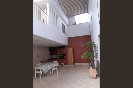 Casa à venda com 340m², 4 quartos e 5 vagas