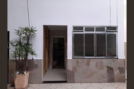 Casa à venda com 340m², 4 quartos e 5 vagas