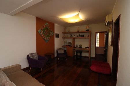 Sala 2 de casa à venda com 5 quartos, 356m² em Jardim Guanabara, Rio de Janeiro