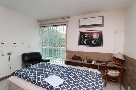 Casa à venda com 356m², 5 quartos e 3 vagasSuíte 5