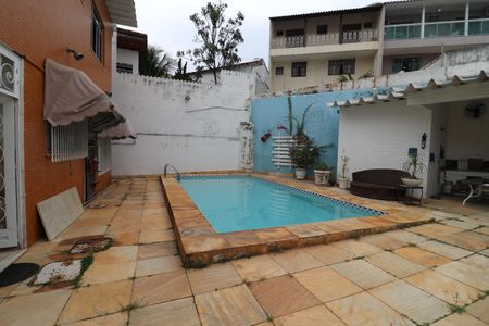 Casa à venda com 356m², 5 quartos e 3 vagasÁrea externa