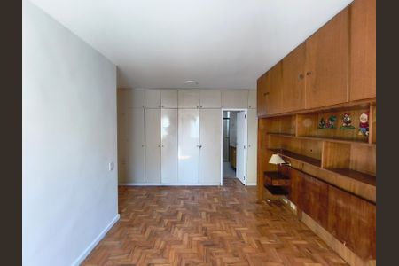 Apartamento à venda com 124m², 3 quartos e 1 vagaSuíte