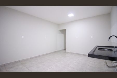 Casa para alugar com 180m², 3 quartos e 2 vagasCozinha