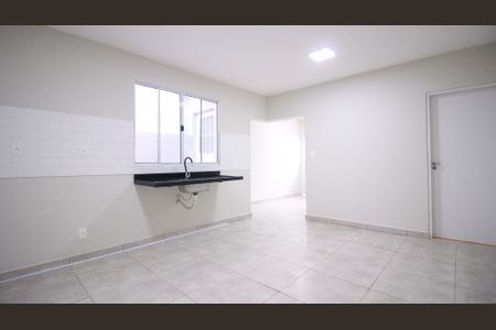 Casa para alugar com 180m², 3 quartos e 2 vagasCozinha