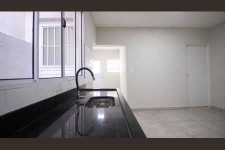 Casa para alugar com 180m², 3 quartos e 2 vagasCozinha