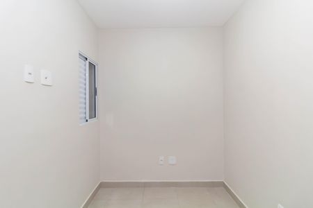Quarto 1 de apartamento para alugar com 2 quartos, 40m² em Itaquera, São Paulo