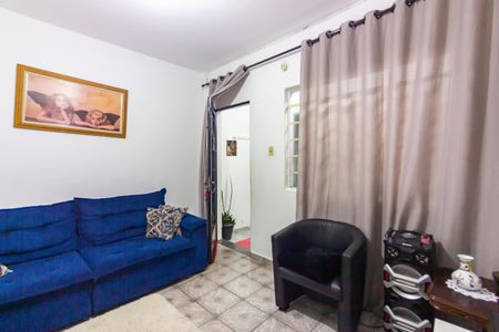 Casa à venda com 250m², 4 quartos e 4 vagasSala